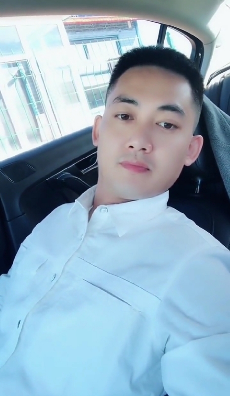 已过年少的第一张照片--澳门残疾人相亲网