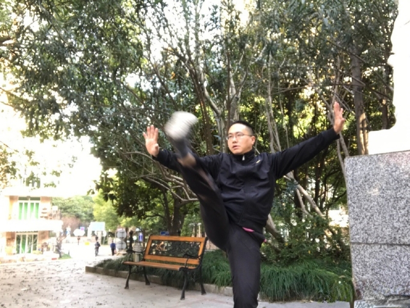 自故深情好受伤的第三张照片--澳门残疾人相亲网